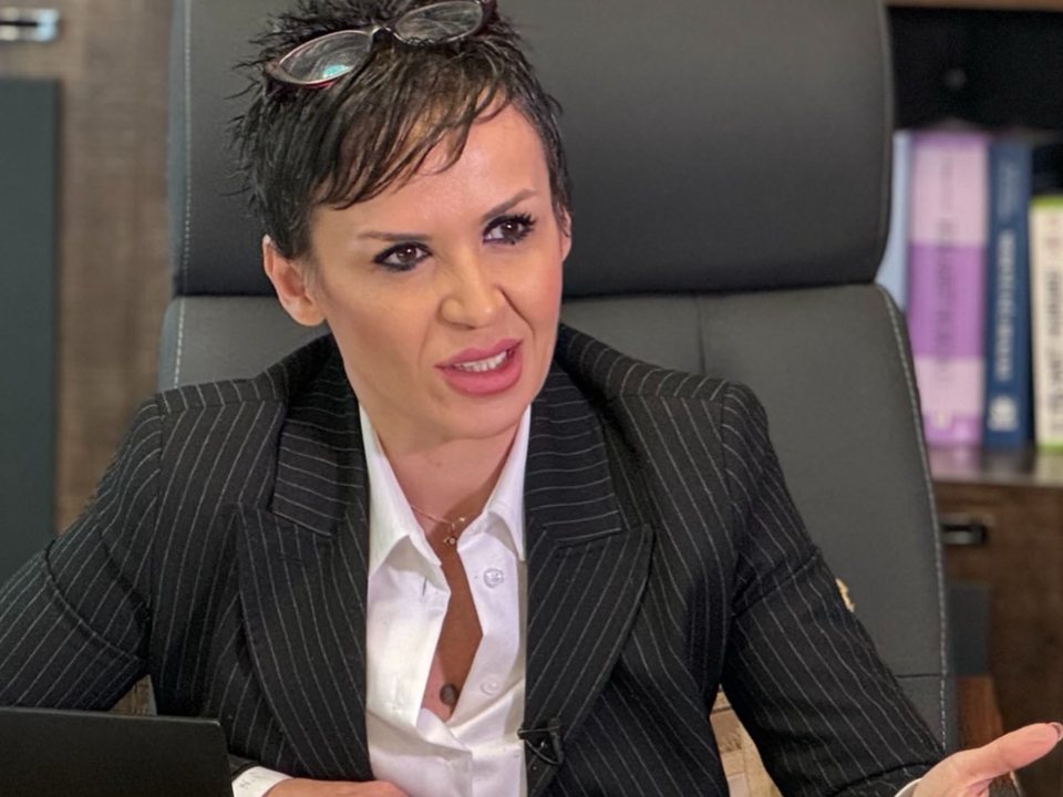 Huriye Özener bir görüşme sırasında